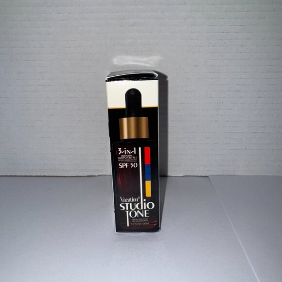 Vacation Brand Studio Tone SPF 50 - Picture 2 of 7